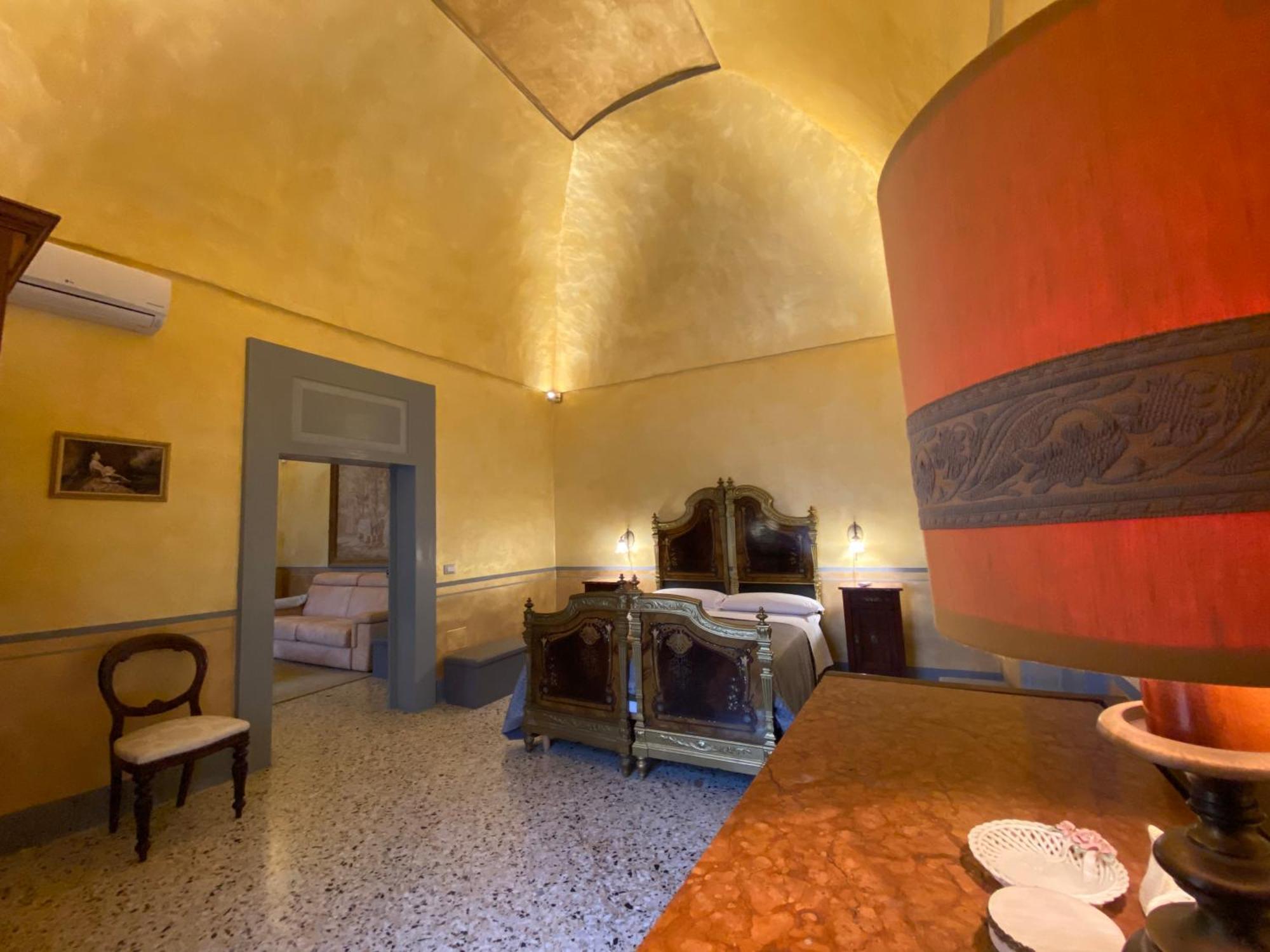 Palazzo De Carlo E Il Parco Dei 7 Pozzi Bed & Breakfast Lecce Exterior photo